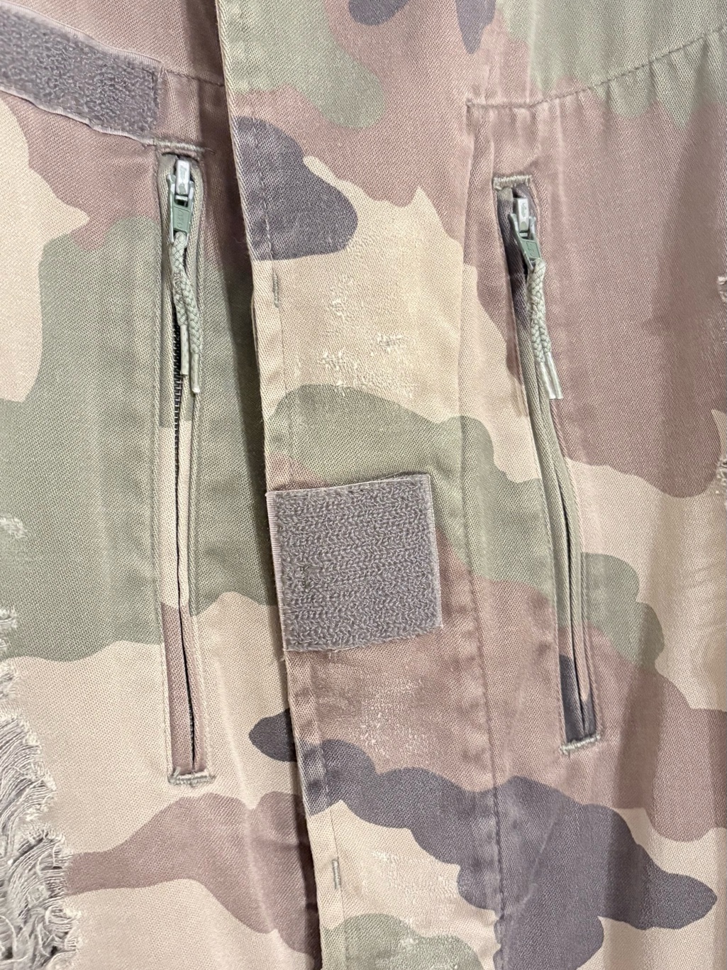 Custom Vintage Upcycled Repurposed Distressed Camo Rolling Stones Utility Jacke — image 6 of 8